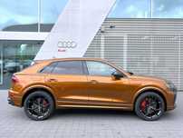 Audi RS Q8 Cena katalogowa: 1 080 610,00 zł