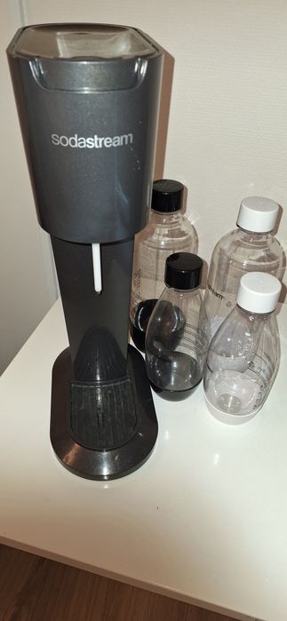 Sodastream z 4 butelki