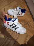 Adidas marvel nowe sneakersy biale wygodne rozm 34