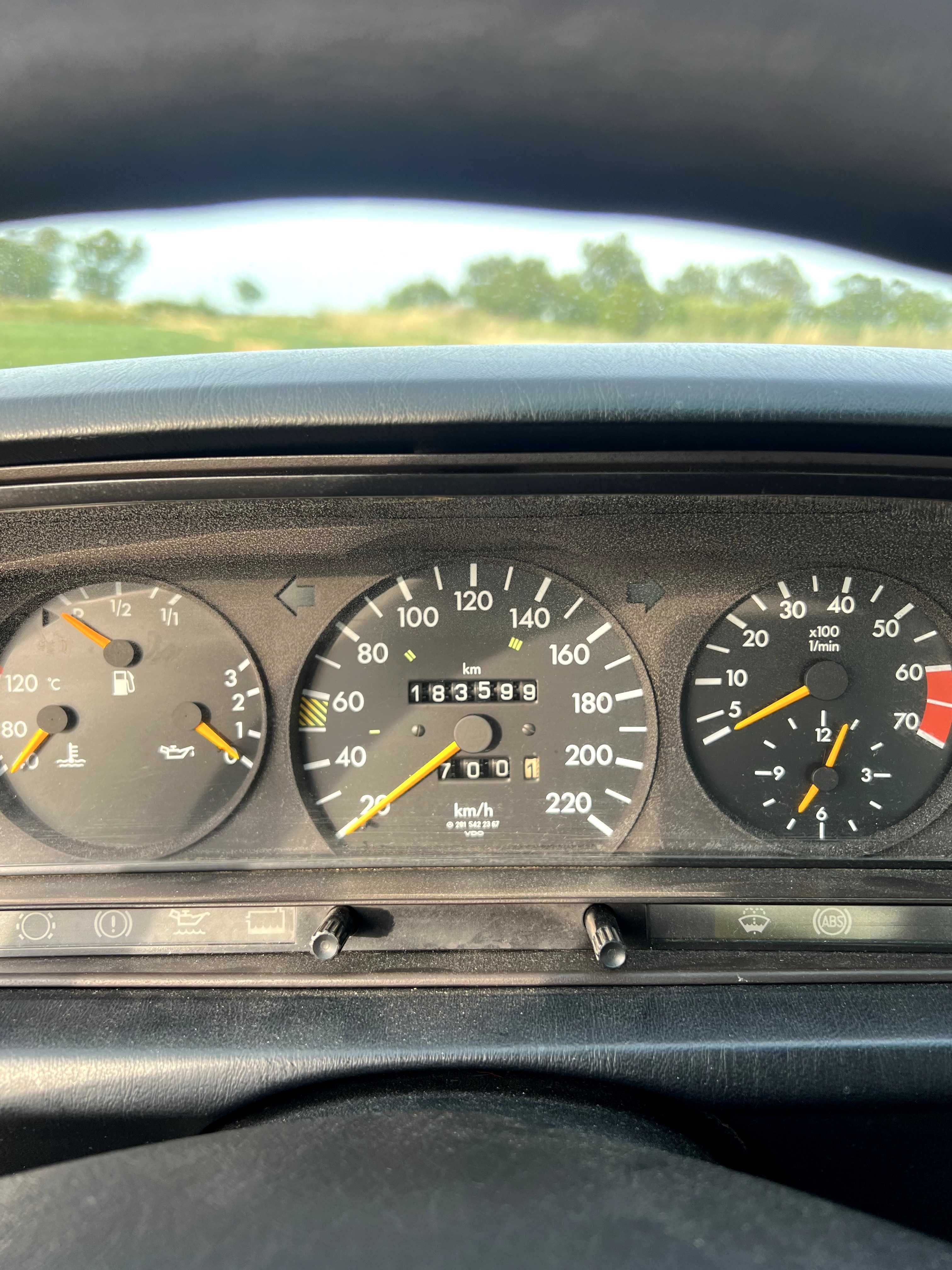 Mercedes Benz  190 1.8 E