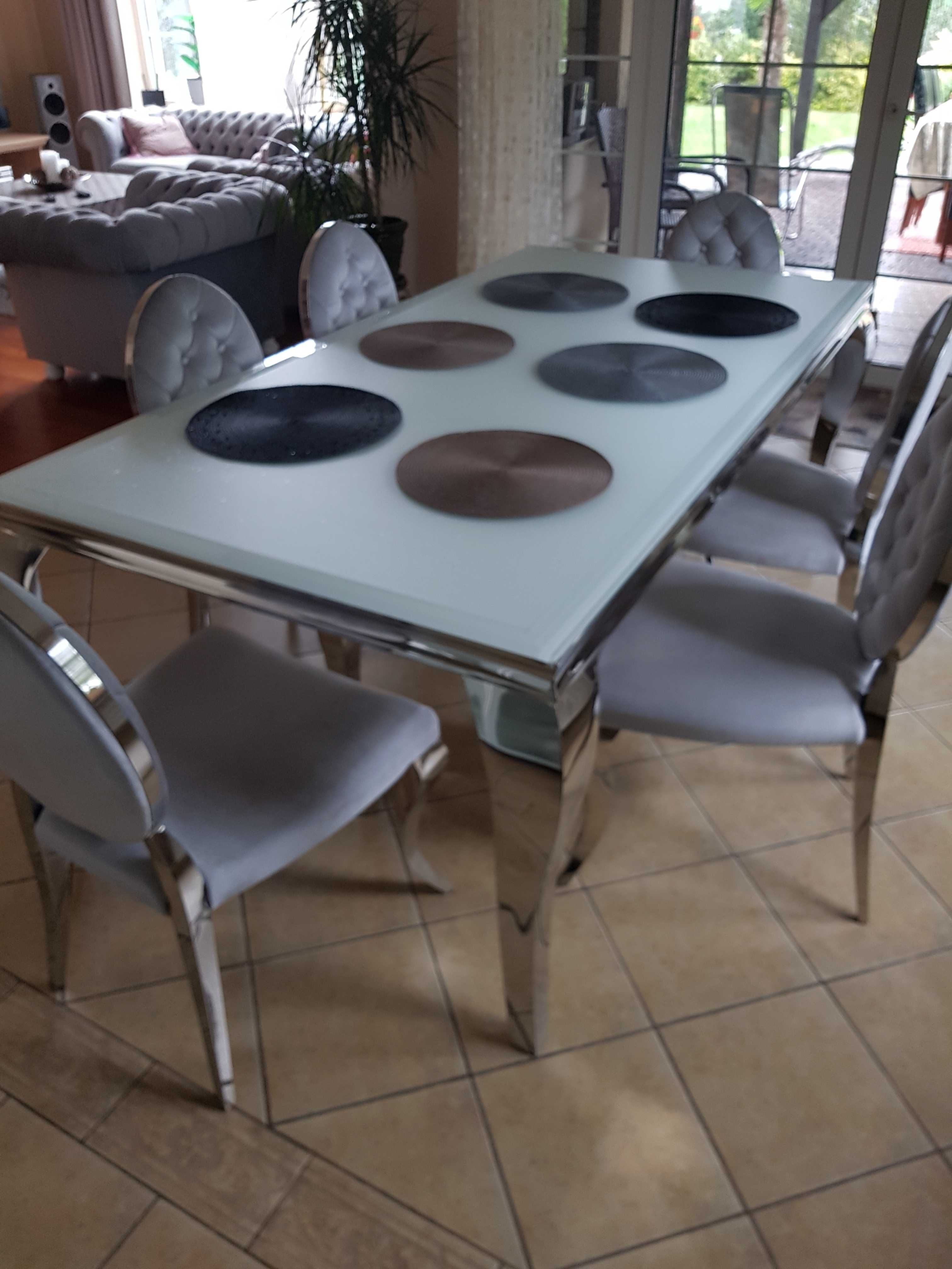 stół glamour Bella Casa stół szklany + 2 krzesła pikowane komplet