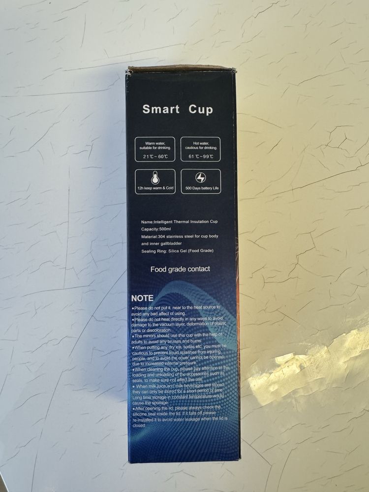 Garrafa Térmica Inteligente LED Temperature Displays