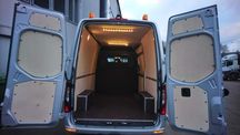 Sprinter L2H2  Zabudowa wnętrza paki auta dostawczego KANUTECH