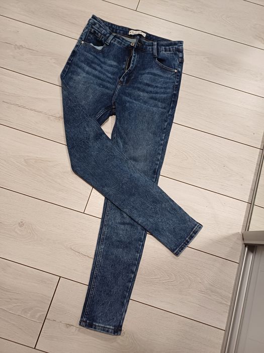 Spodnie rurki damskie