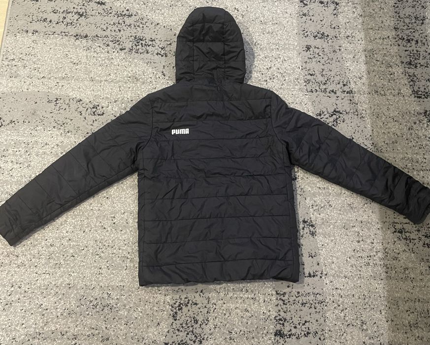 куртка пума б/у.