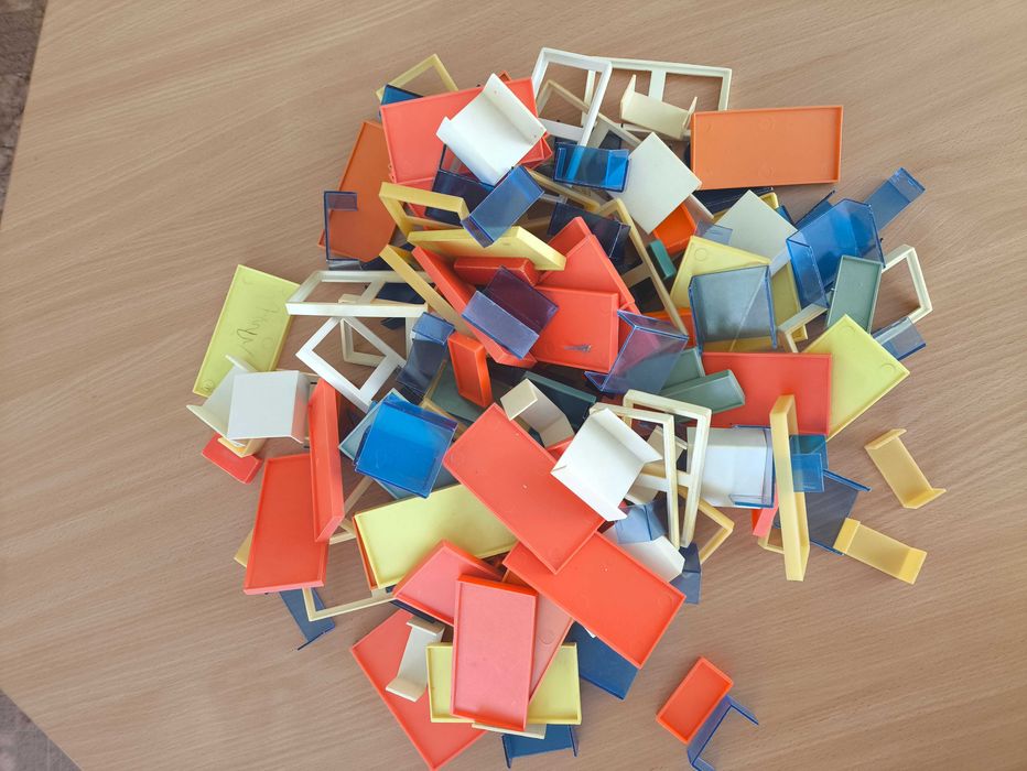 Пластмассовый конструктор времён СССР