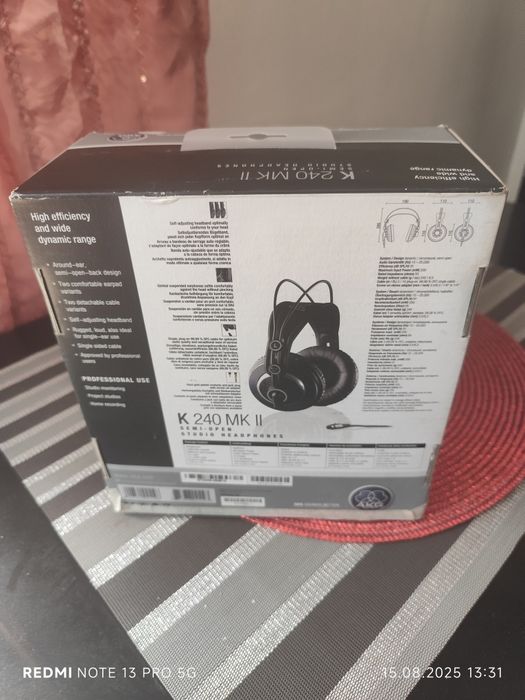 Słuchawki AKG MKII nauszne