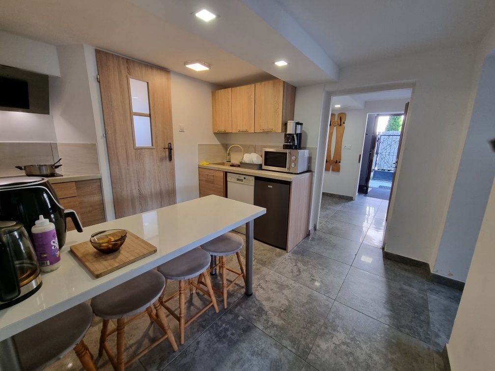 Noclegi w Wiśle,apartament,, piętro domu dla max8os.