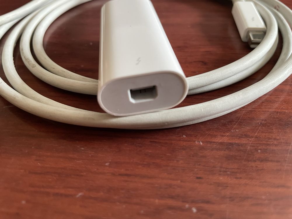 Cabo thunderbolt 1,5 mt e adaptador thunderbolt usb-c