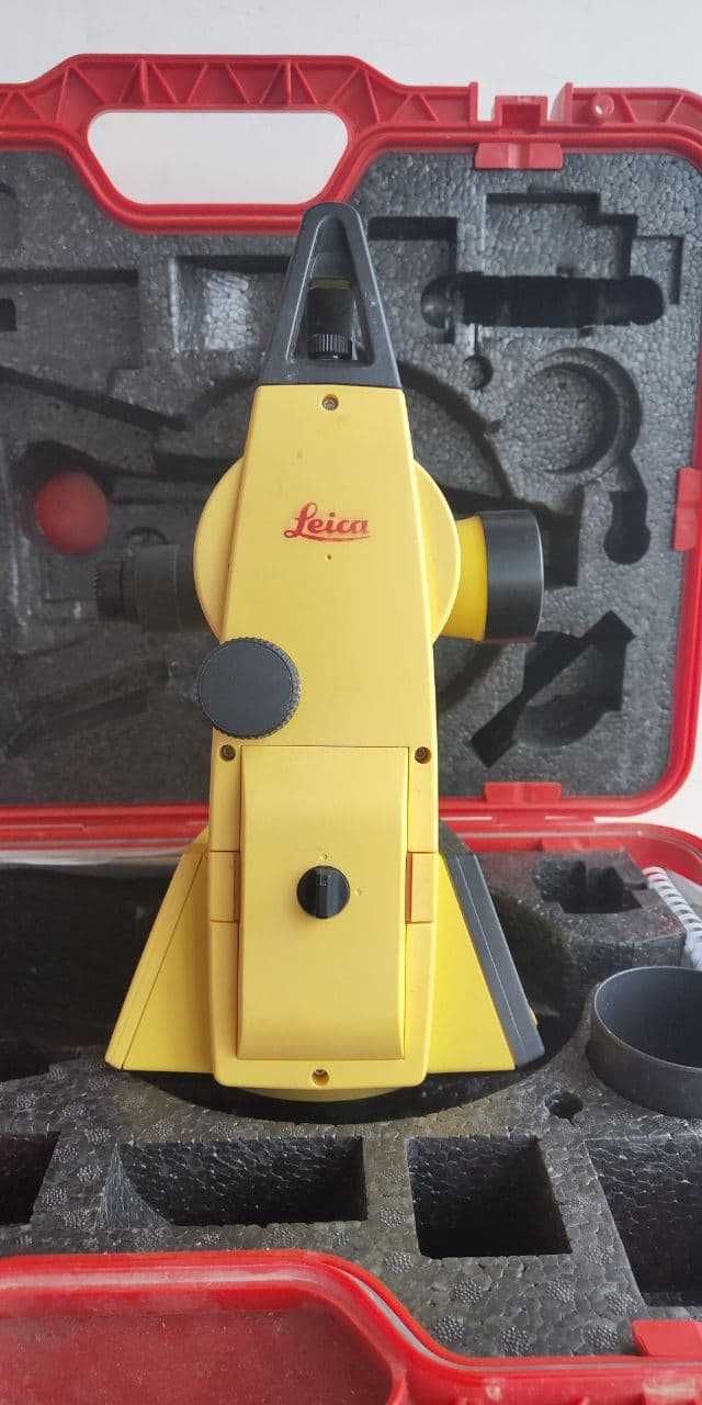 Тахеометр Leica builder T100