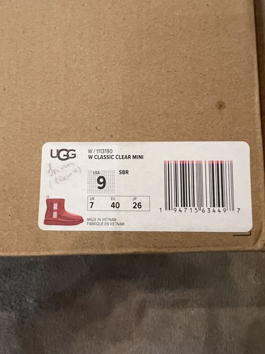 UGG Classic Clear Mini