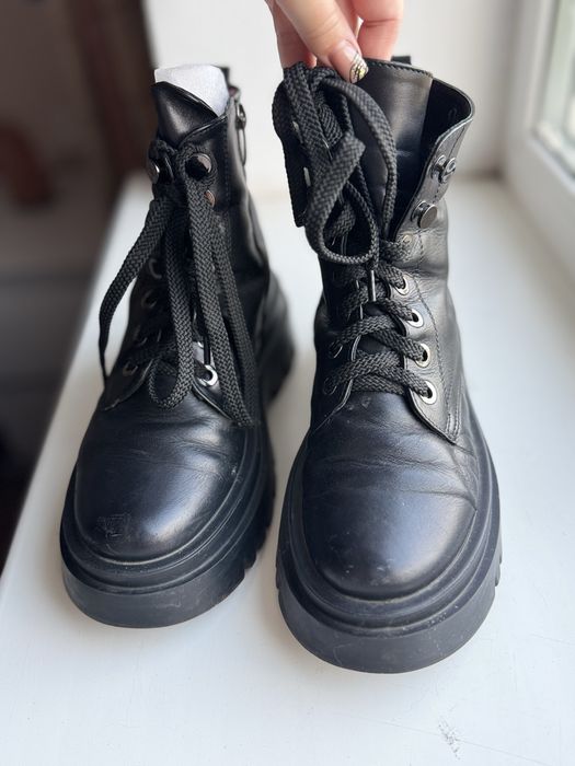 Зимові шкіряні сапожки