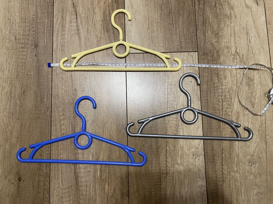 Wieszaki na ubrania dziecięce