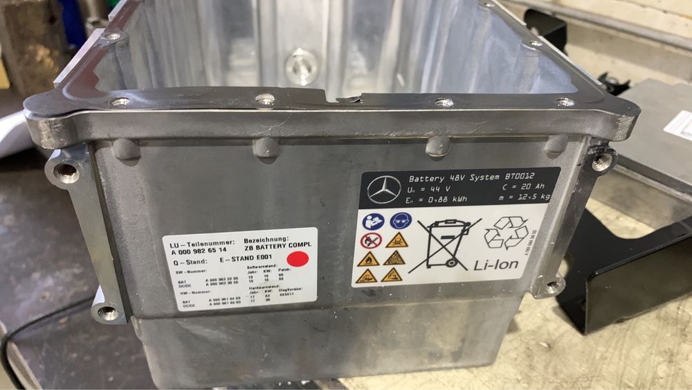 Mercedes ремонт батареи и BMS LIb48 w169, w223, w213, w222, w205, w212