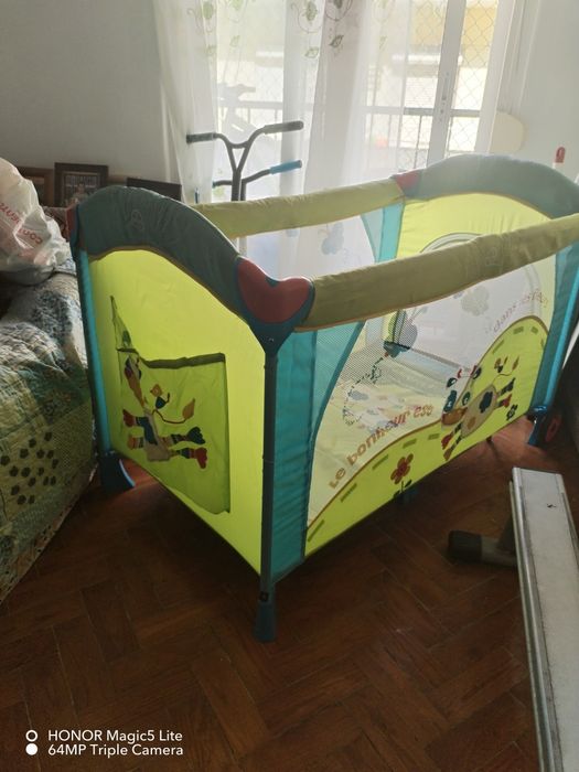 Cama de viagem/parque