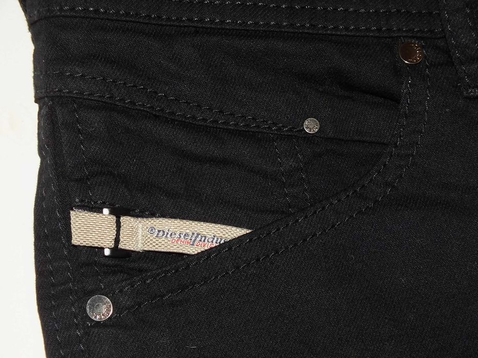 czarne DIESEL BELTHER slim tapered W30 L34 Italy stretch w29 w31 l32