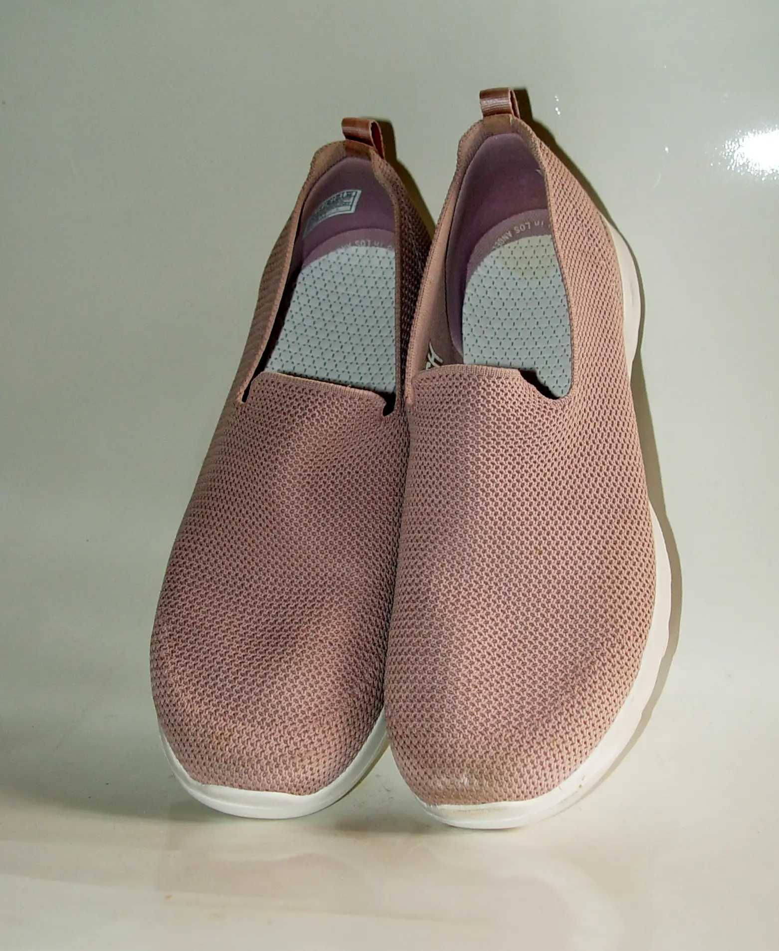 Skechers Sneakersy Go Walk Sensational Day  za 1/3 ceny