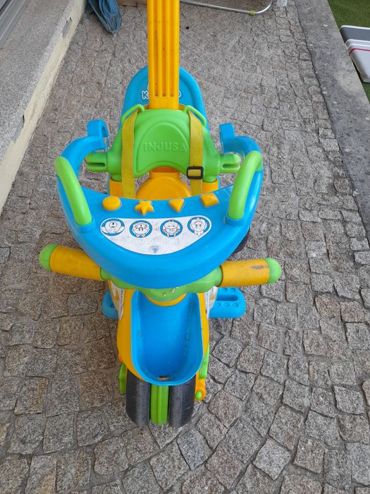 Triciclo,  carro criança, andarilho