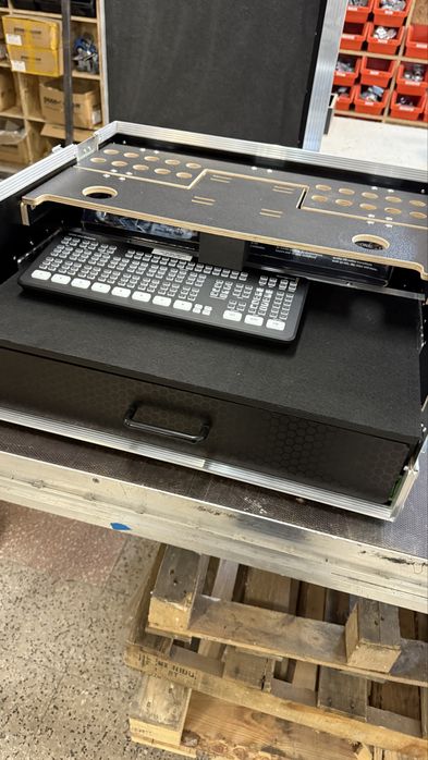 Blackmagic Atem Mini Extreme w kejsie