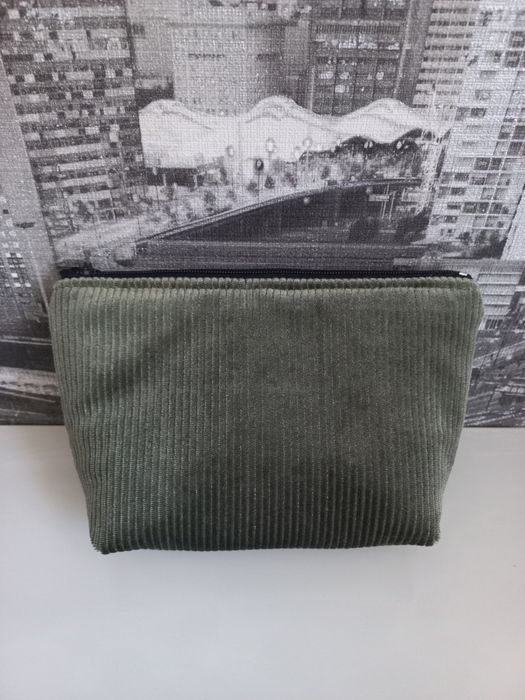 Косметичка жіноча