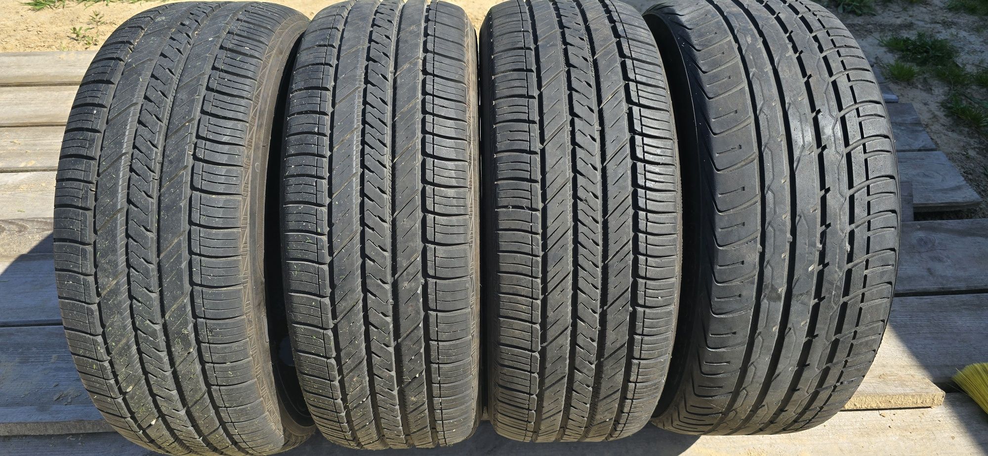 Goodyear assurance 235/55r17