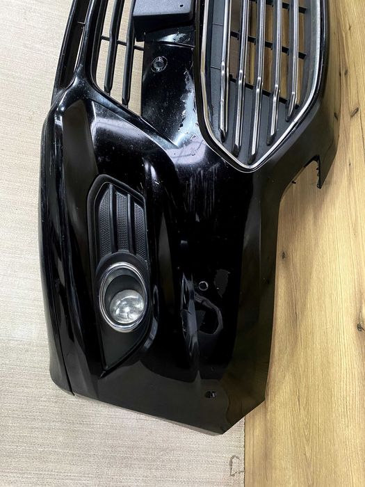 Zderzak przedni ford mondeo mk5 kolor re