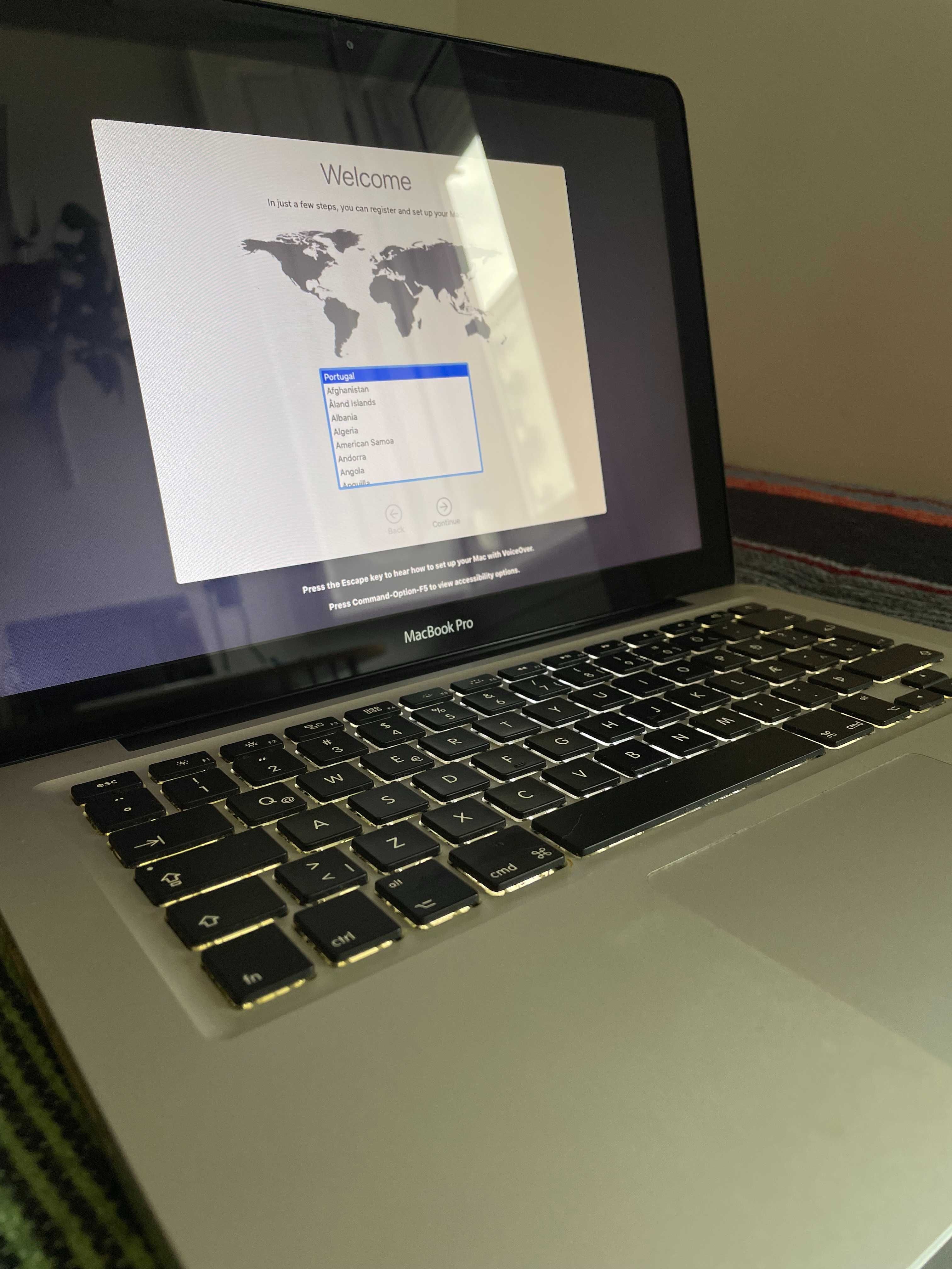 MacBook Pro 2012 – 16GB DDR3 Dual hard drive SSD