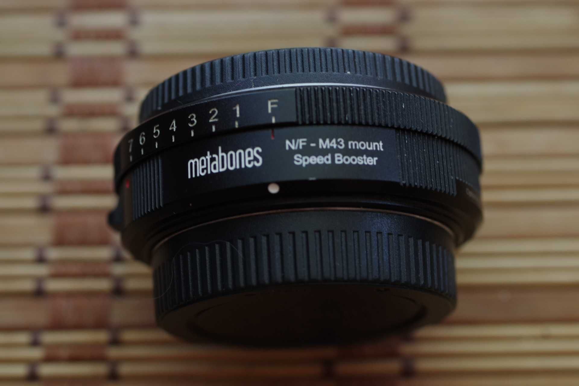 Спидбустер Metabones Nikon G - Micro 43 Speed Booster