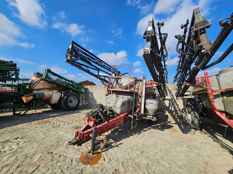 Обприскувач причіпний Top Air TA 112-90