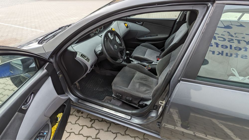 Nissan primera p12 ідеальна 1.8