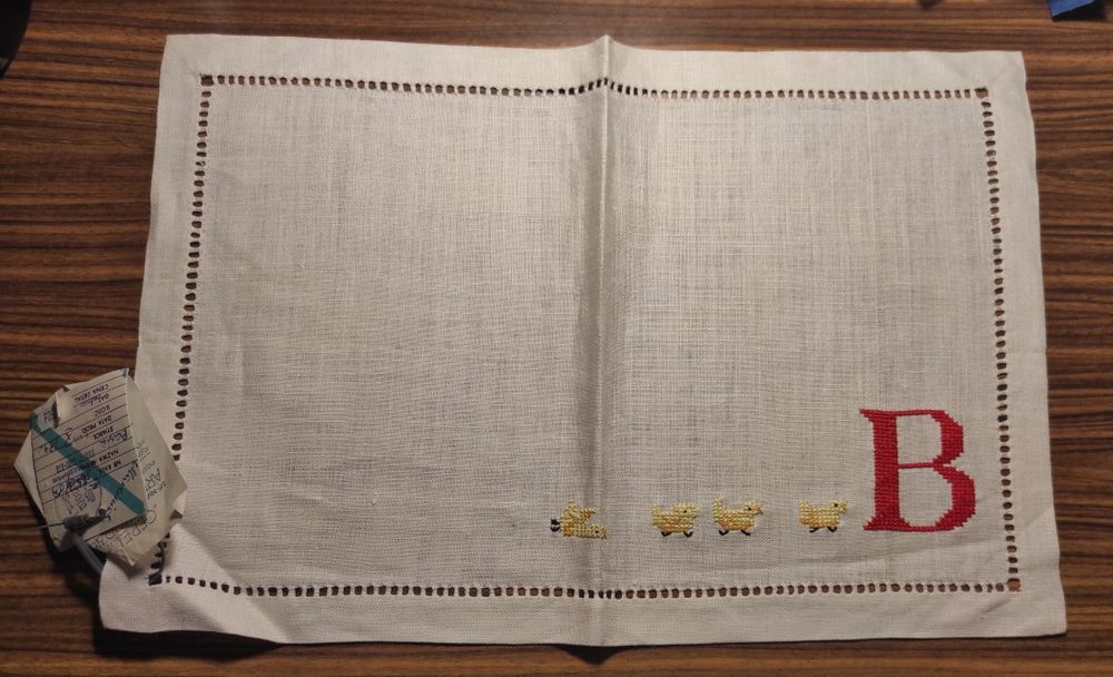 Serwetka len haft ręczny PRL rękodzieło 30 x 45 cm 1989 CEPELIA