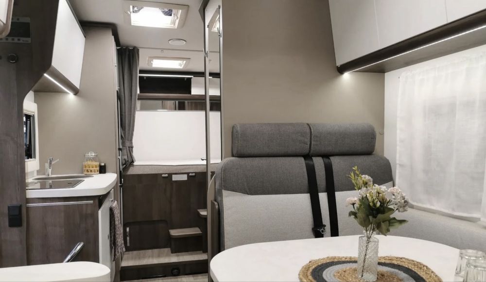 Wynajem Nowego Kampera Benimar Sport 344 6os Winter model 2026 Ferie