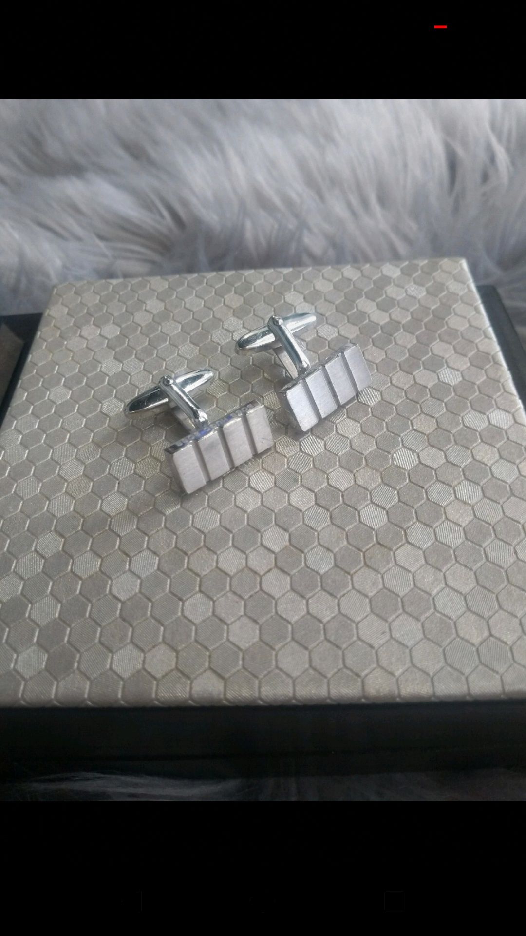 Spinki do mankietów koszuli eleganckie prezent Hugo Boss cufflinks