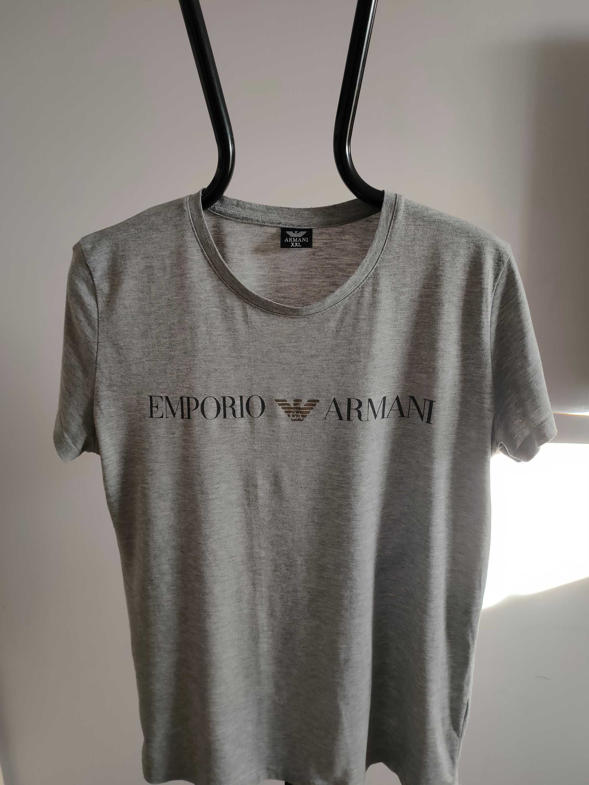 świetny t-shirt EMPORIO ARMANI