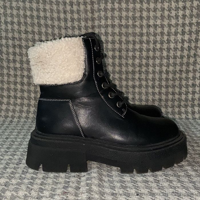 Ботинки чёрные демисизонные