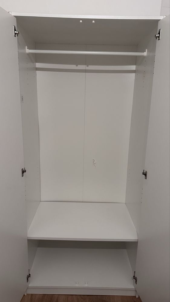 Roupeiro branco