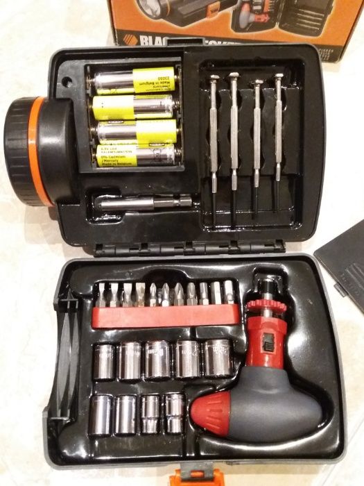 Lanterna ferramental Black & Decker