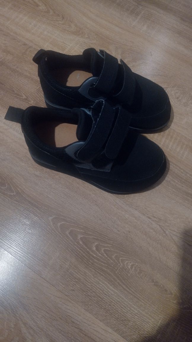 Sprzedam buty ortopedyczne