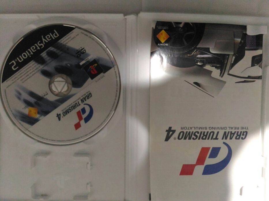 Playstation 2 - Gran Turismo 4