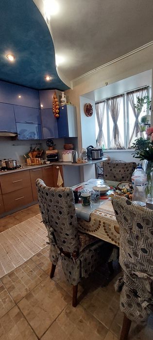 Продаж квартири 81,6м², мкр-н Сосновий, Обухів