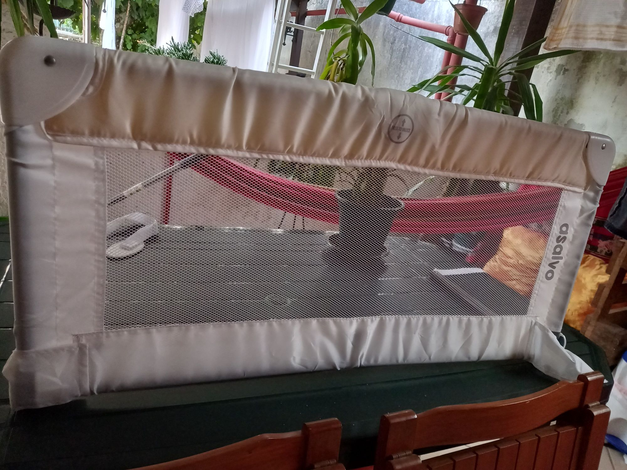 Proteção lateral cama de criança