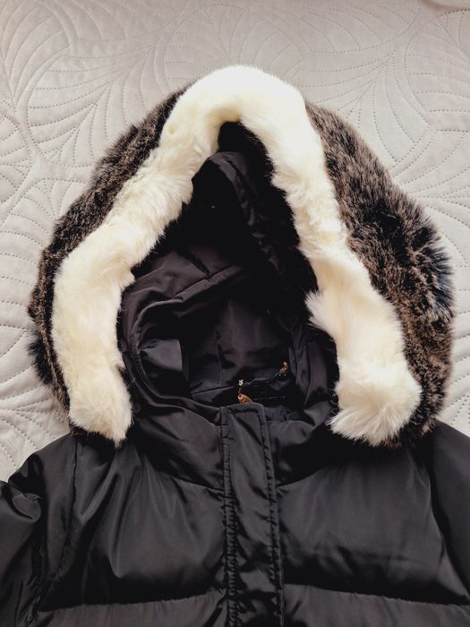 Czarny płaszcz kurtkowy rozm 36/38