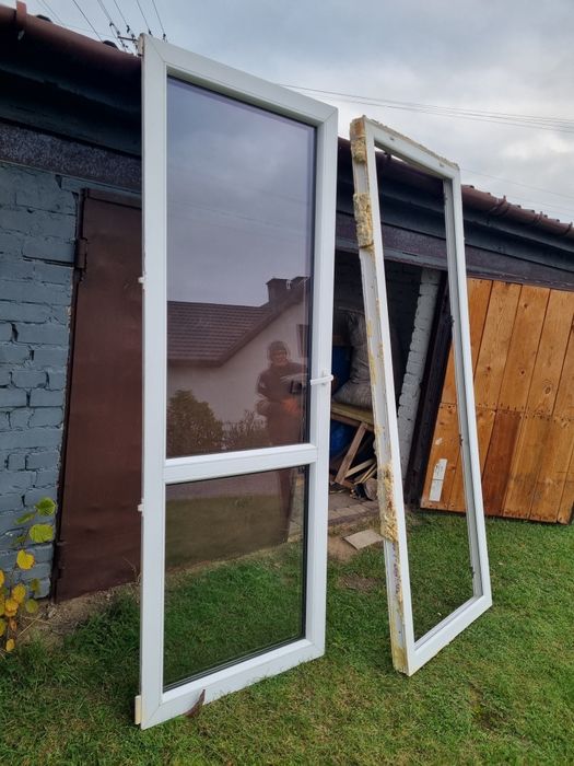 Okna  z demontażu drzwi balkonowe