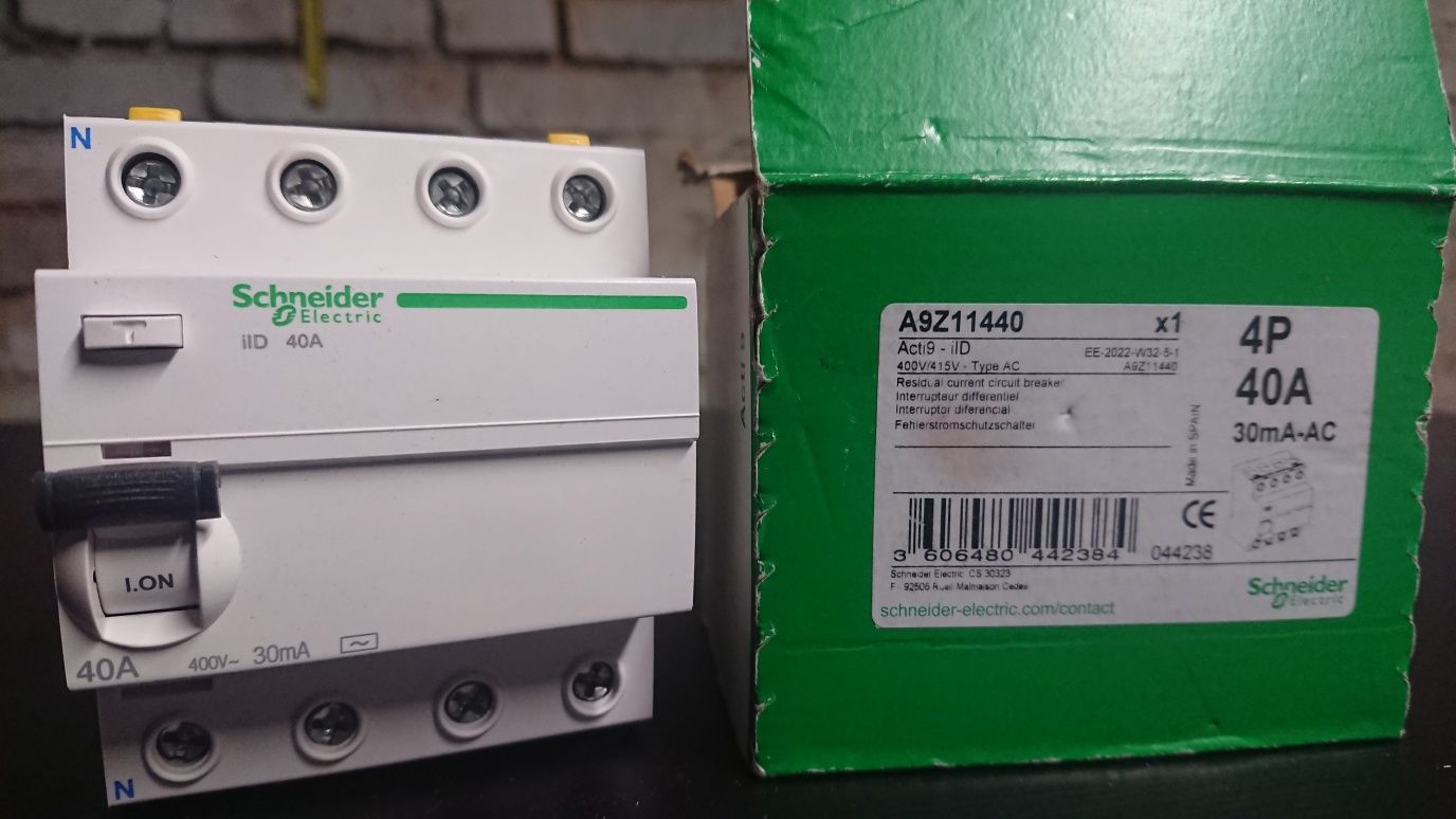 Schneider Electric Wyłącznik różnicowoprądowy Acti9 A9Z11440