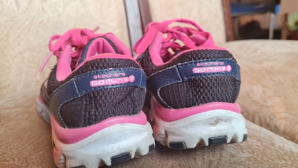 Кроссовки Skechers go run 30р.