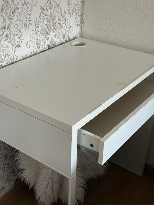 Secretaria IKEA pequena branca com gaveta Com Transporte incluído