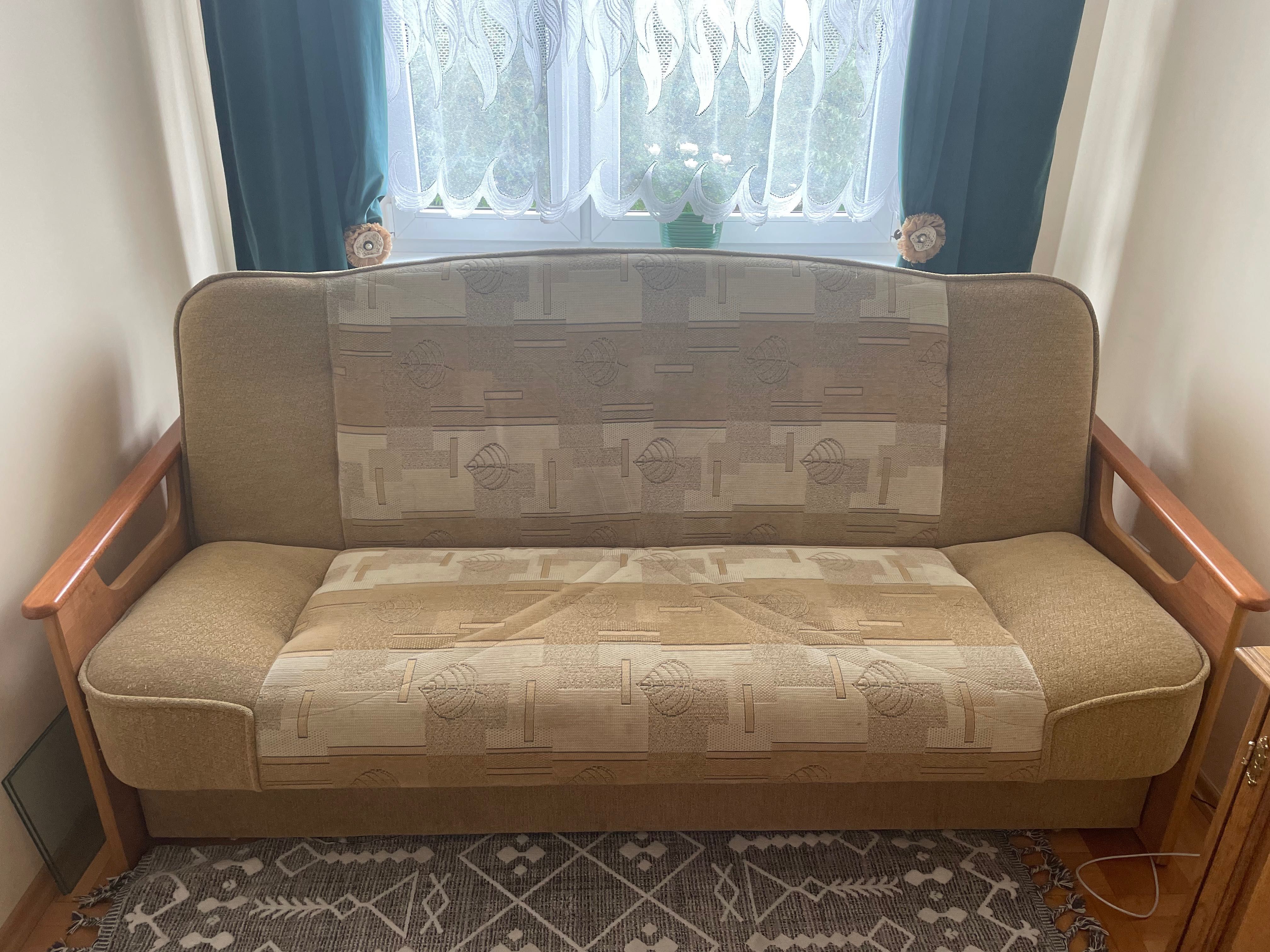 Sofa Wersalka rozkładana z pojemnikiem na pościel 130 x 200