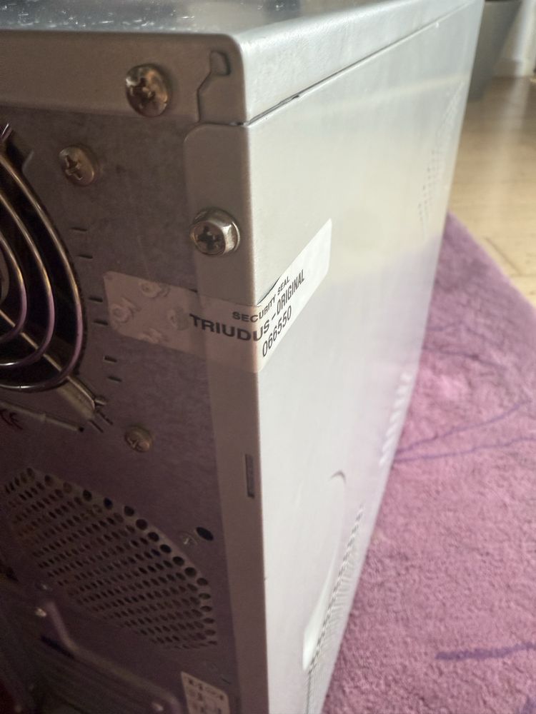 Computador Triudos Pentium 4