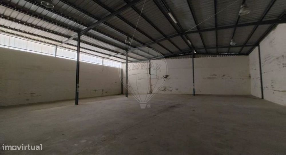 Armazém  para venda