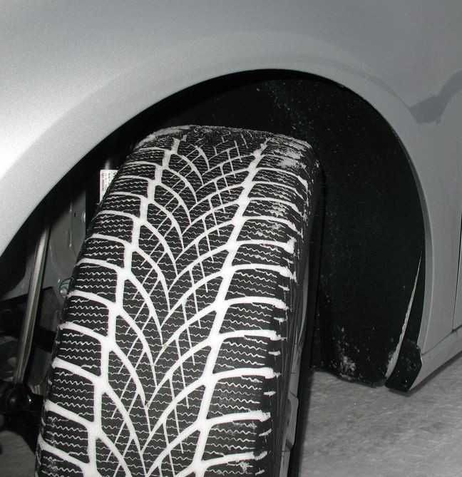 Зимові шини GoodYear Ultra Grip Ice 2 185/60 R15 88T XL